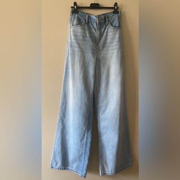 SO Super High Rise Light Blue Wide Leg Jeans - Picture 3 of 11